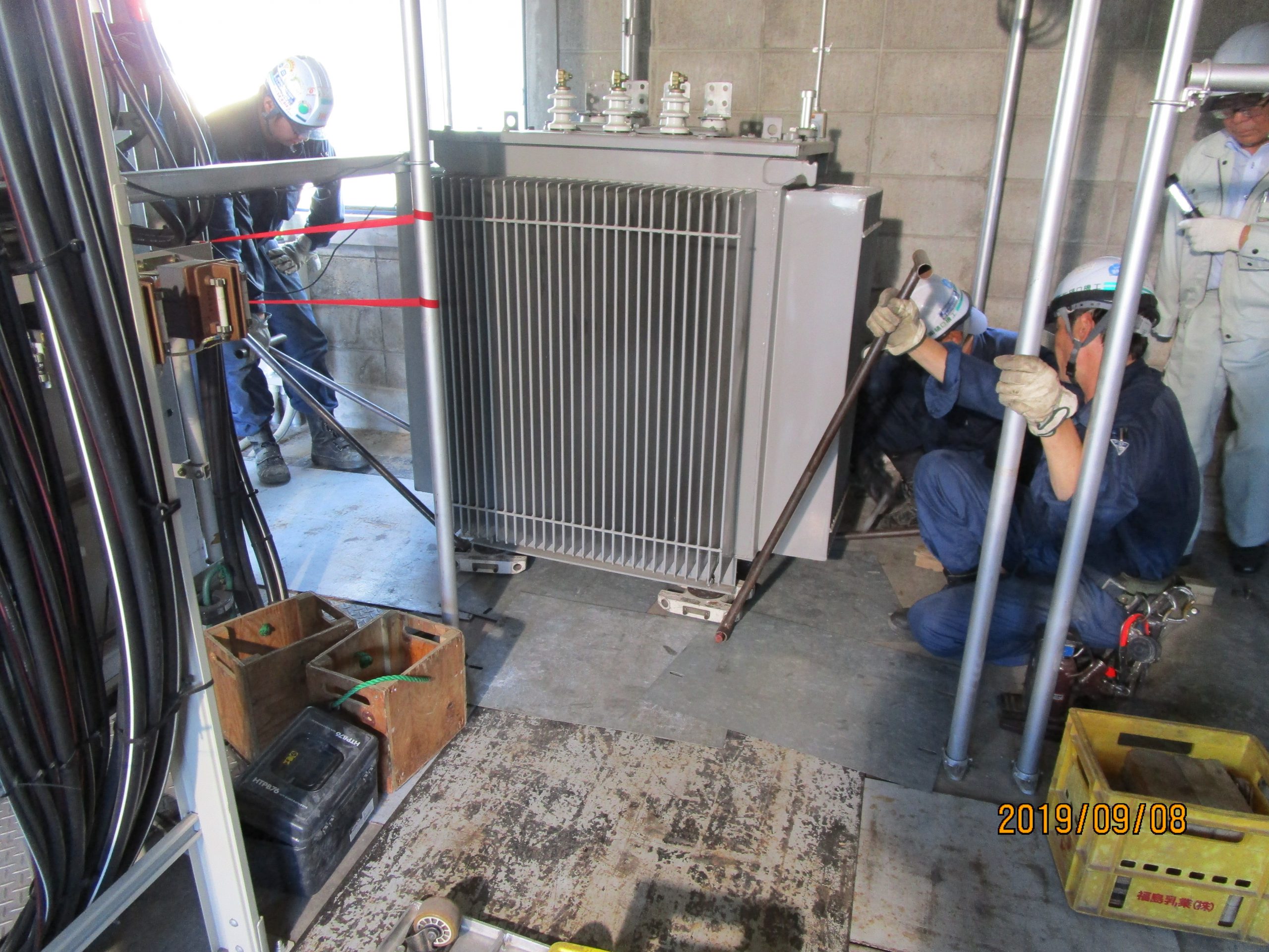 電気室トランス更新工事